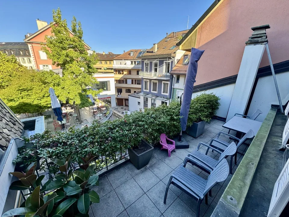 Grand duplex de 5.5 pièces avec balcon au coeur de Nyon – foto 11 di 20