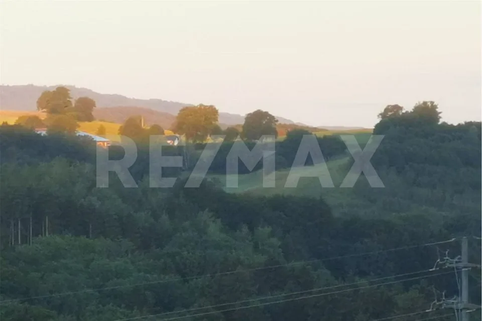 Terrain à bâtir avec construction existante et permis de construire – photo 12 sur 13