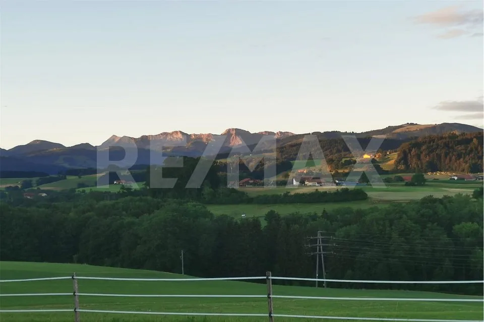 Terrain à bâtir avec construction existante et permis de construire – photo 5 sur 13