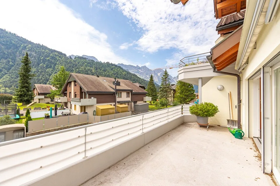 Appartement-Maisonnette 5.5 Pièces dans un Emplacement Résidentiel Attractif – photo 8 sur 13