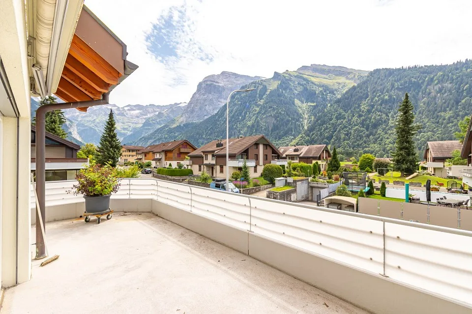 Appartement-Maisonnette 5.5 Pièces dans un Emplacement Résidentiel Attractif – photo 7 sur 13