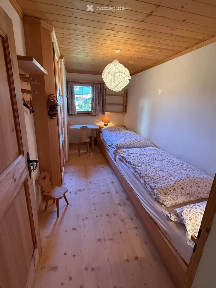 Charmante 5.5-Zimmer-Wohnung in Laax – Ihr Traumdomizil in den Bündner Bergen – Foto 5 von 17