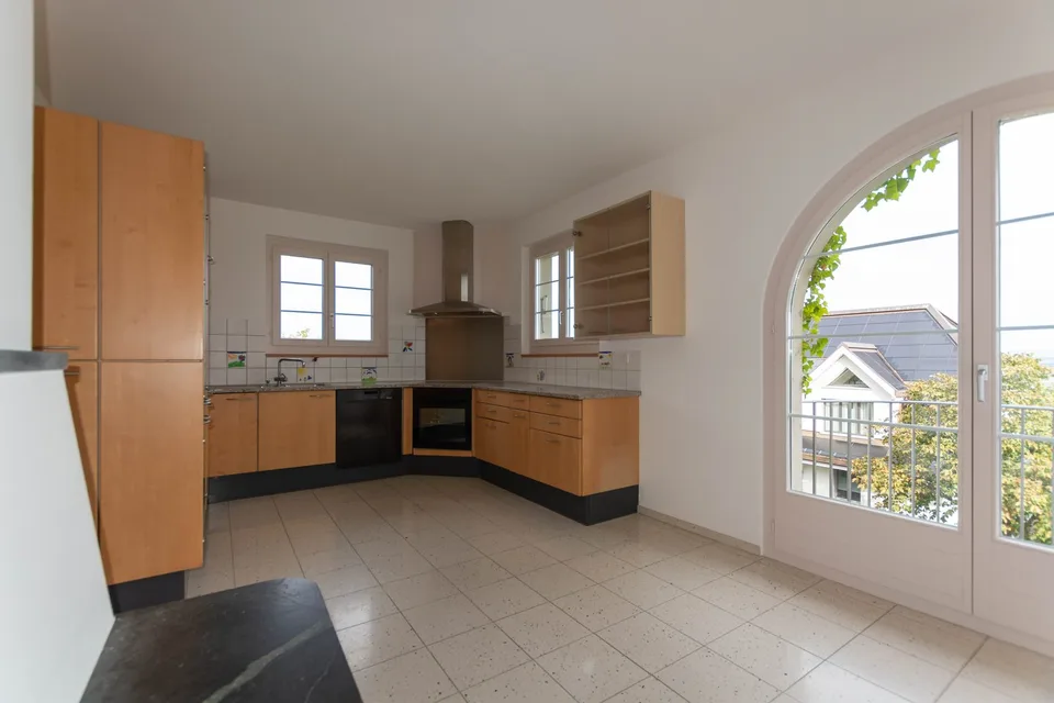 Charming residential comfort – 5.5-room duplex in top location in Spiegel – photo 4 of 15