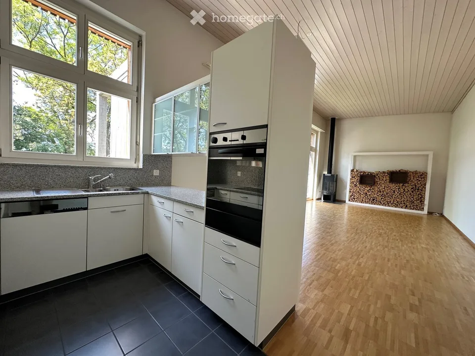 Bright 4.5-room apartment with balcony in a quiet location in Sempach
