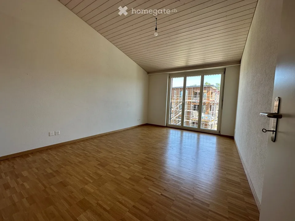 Bright 4.5-room apartment with balcony in a quiet location in Sempach