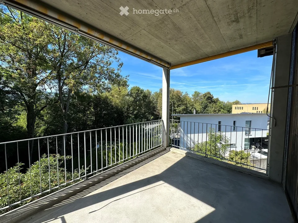 Bright 4.5-room apartment with balcony in a quiet location in Sempach