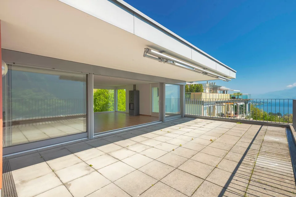 Mieten ohne Kaution - Luxuriöse Terrassen-Attikawohnung in Hergiswil