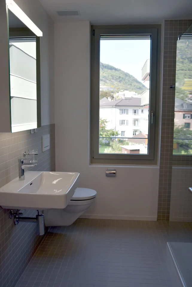 Moderne 3.5-Zimmerwohnung - 5 Min. von Lonza