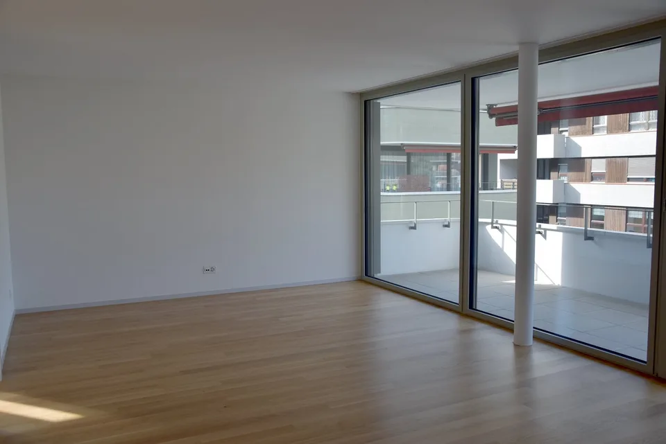 Moderne 3.5-Zimmerwohnung - 5 Min. von Lonza