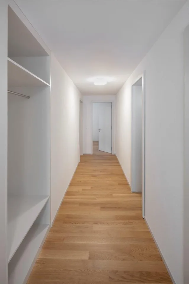 Moderne 3.5-Zimmerwohnung - 5 Min. von Lonza