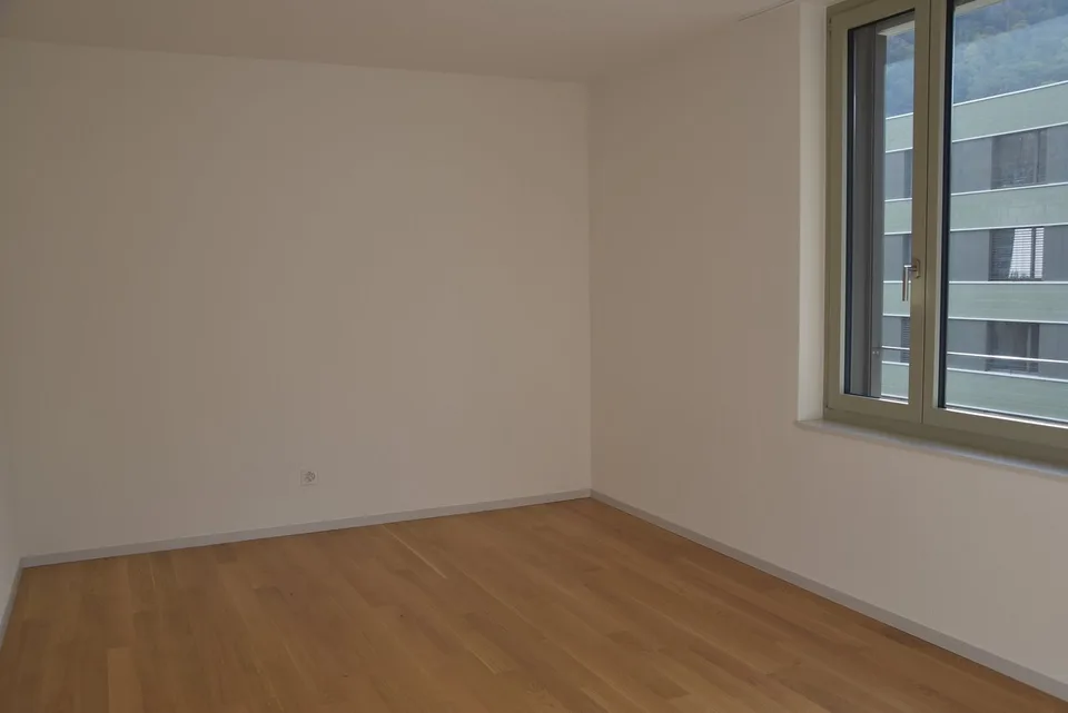 Moderne 3.5-Zimmerwohnung - 5 Min. von Lonza