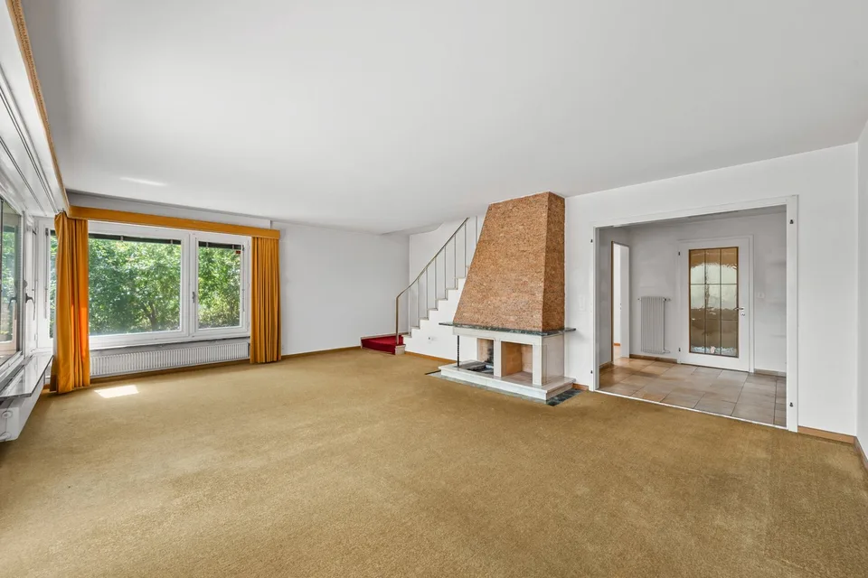 Freistehendes Einfamilienhaus mit viel Privatsphäre und Raum für neue – Foto 2 von 8