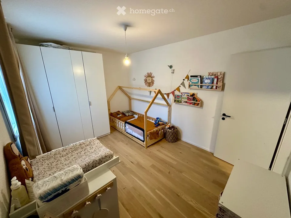 Modern 3.5-room apartment with private garden