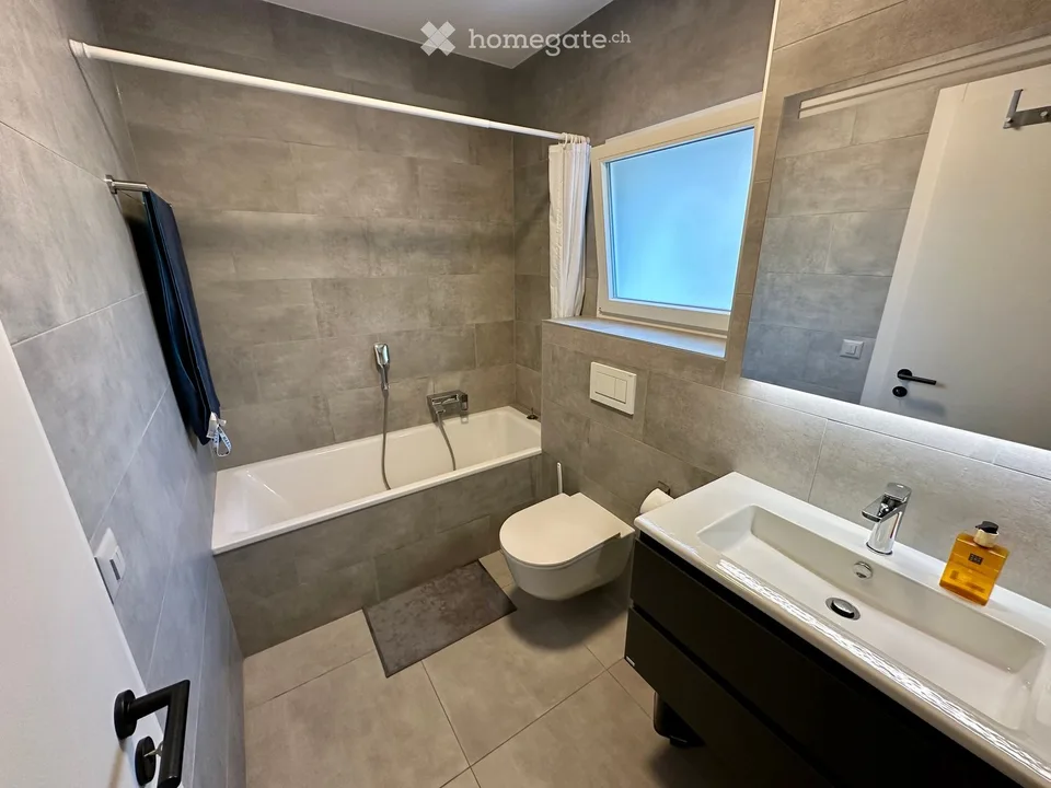 Modern 3.5-room apartment with private garden