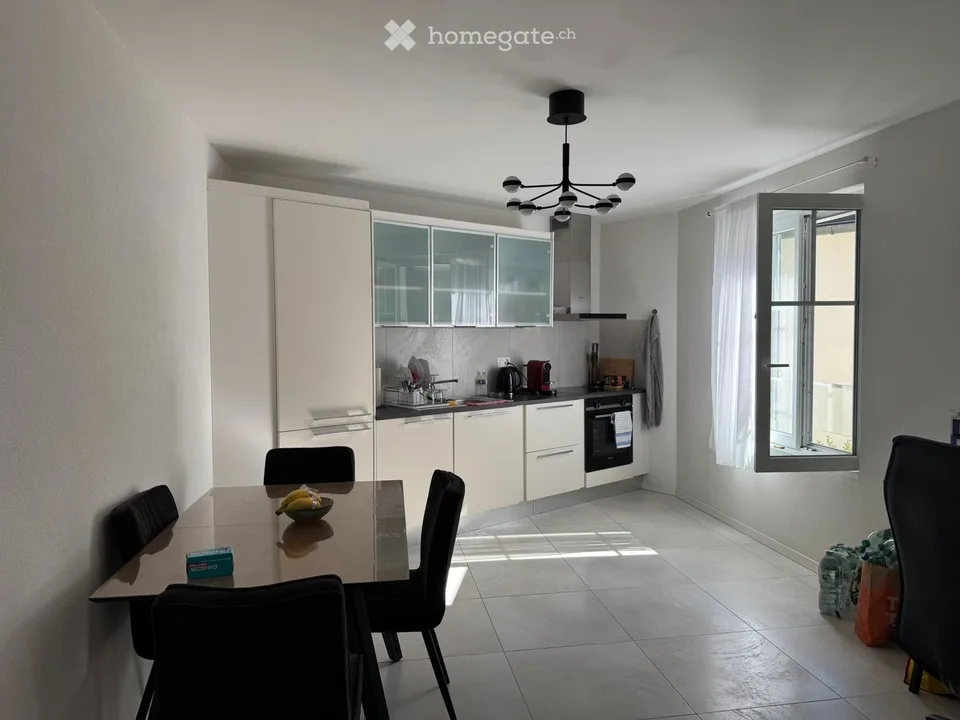À LOUER Charmant 2 pièces de 49 m² à Villeneuve