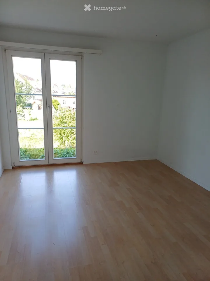 Charming 4.5-room maisonette apartment in Dürnten – available immediately