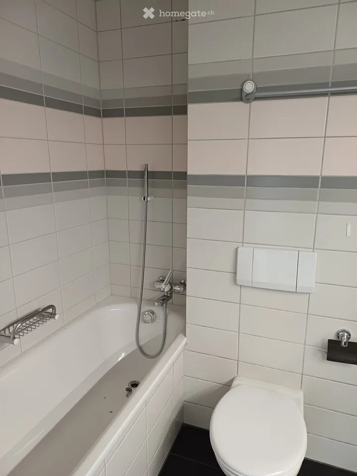 Charming 4.5-room maisonette apartment in Dürnten – available immediately