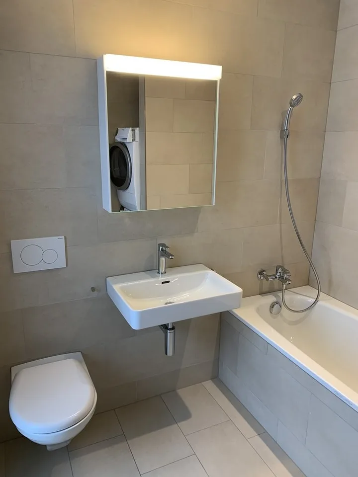 Spacious and modern new apartment