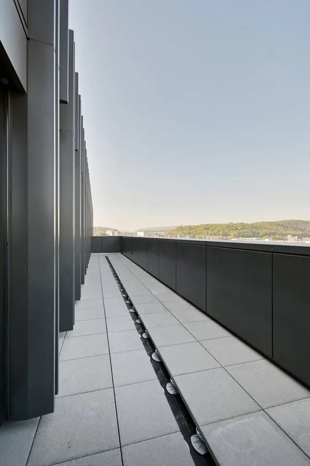 Modern apartment with a great view!