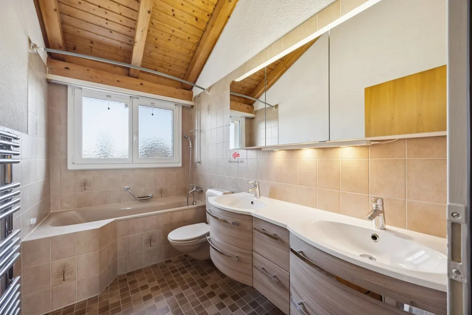 6.5 Zimmer Einfamilienhaus in Benglen – Foto 7 von 11
