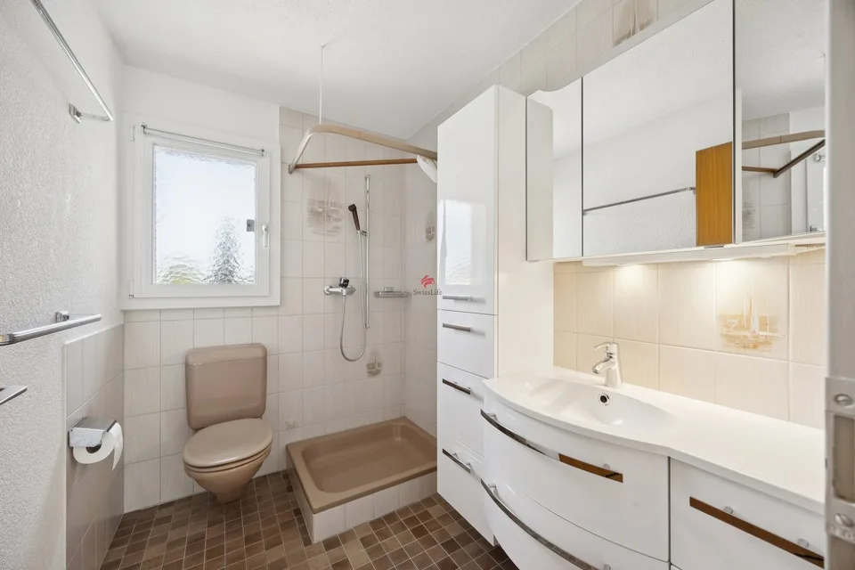 6.5 Zimmer Einfamilienhaus in Benglen – Foto 6 von 11