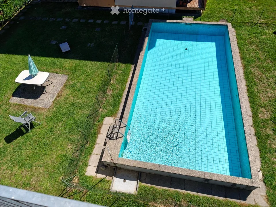 Appartement spacieux et lumineux de 4 pièces avec piscine et balcon - résidence principale ou secondaire