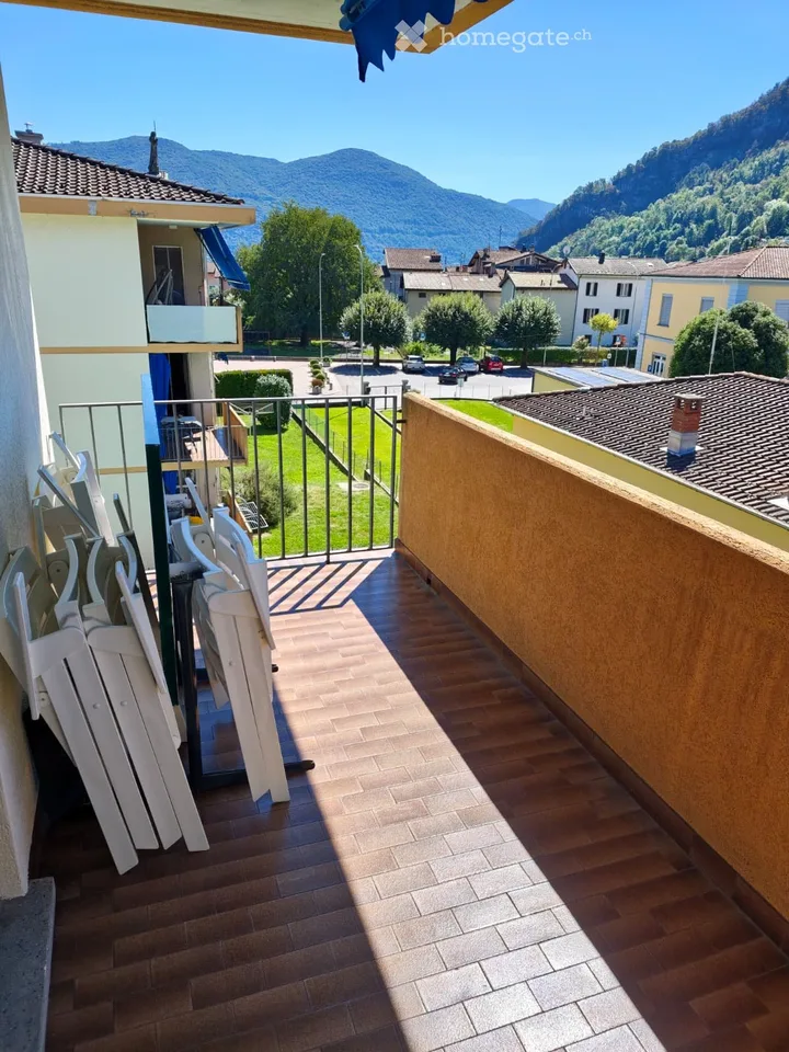 Appartement spacieux et lumineux de 4 pièces avec piscine et balcon - résidence principale ou secondaire