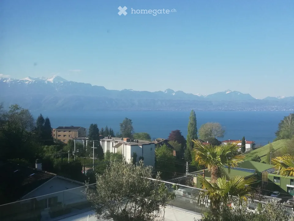 Lutry: Villa terrasse en attique 200 m2, 5/6.5 p, gde terrasse vue lac 160 m2. Migros & gare à 2 pas