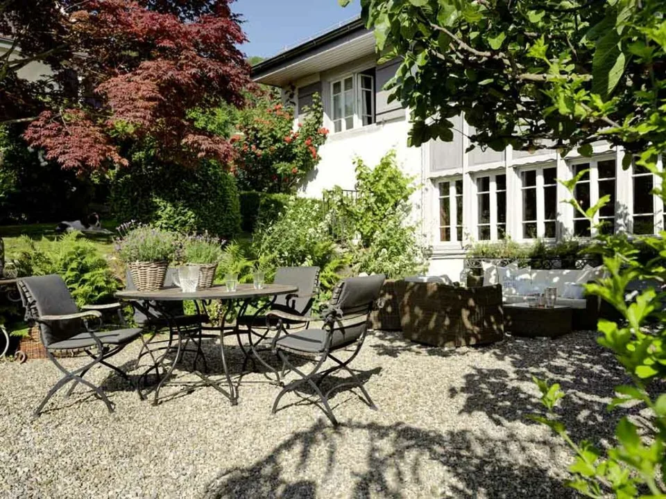 Gioiello di casa di campagna con charme, giardino incantato e potenziale di sfruttamento – foto 2 di 7