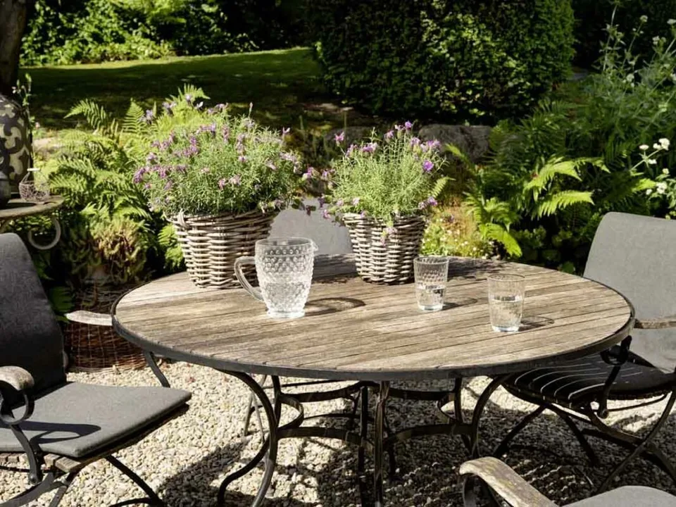Gioiello di casa di campagna con charme, giardino incantato e potenziale di sfruttamento – foto 5 di 7