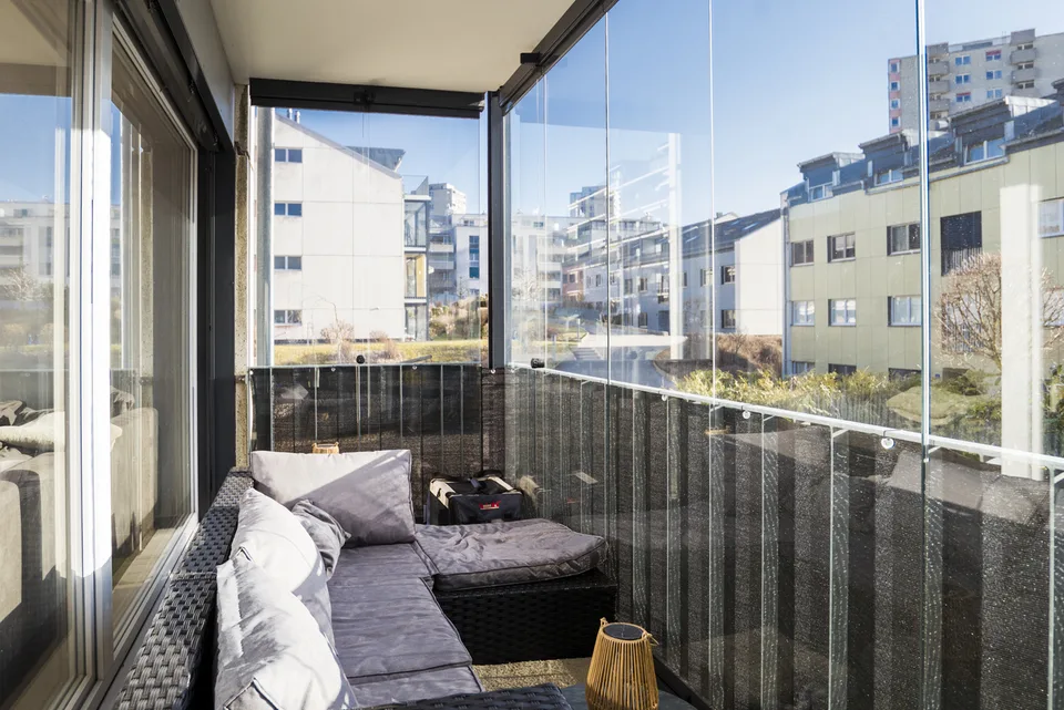 Lumineux 4.5 pièces avec balcon et parking souterrain – photo 12 sur 13