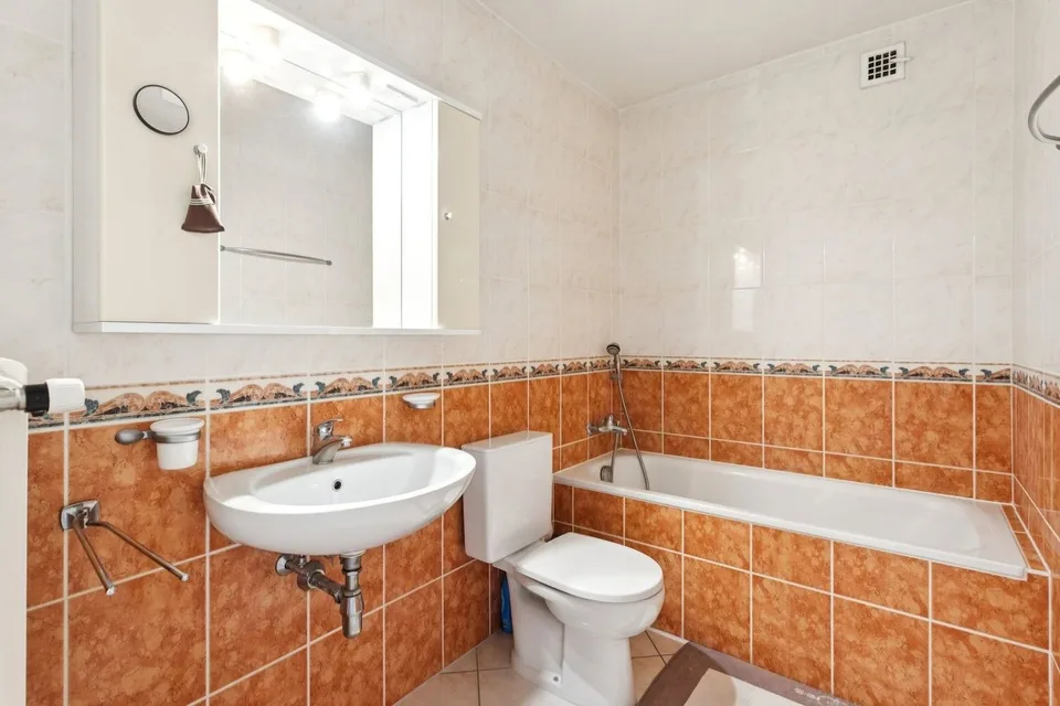 Appartement mit Blick auf die Berge – Foto 9 von 11