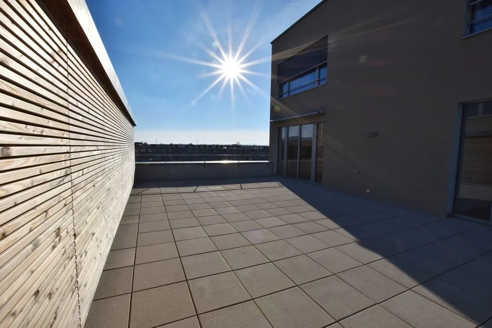 Appartamento moderno 3.5 locali con grande terrazza alla stazione di Lyss
