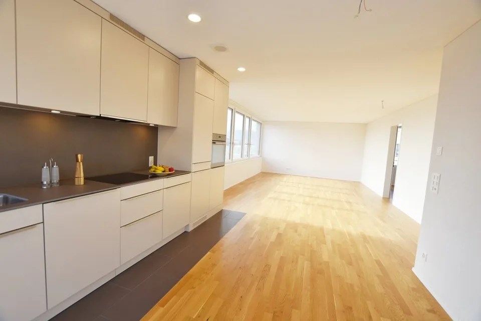 Appartamento moderno 3.5 locali con grande terrazza alla stazione di Lyss
