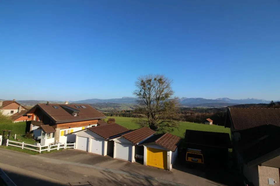 Wohnung 3.5 Zimmer in Essertes