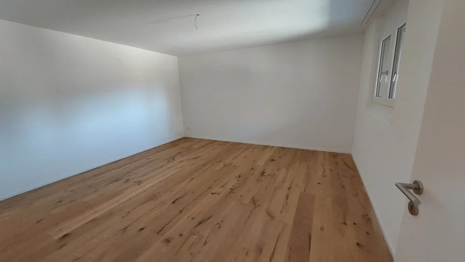 First occupancy modern 4.5-room apartment in Bachs