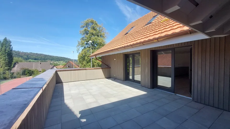 First occupancy modern 4.5-room apartment in Bachs