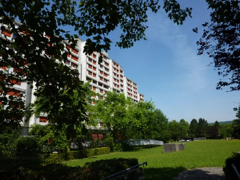 Modern - Spacious - in a green environment
