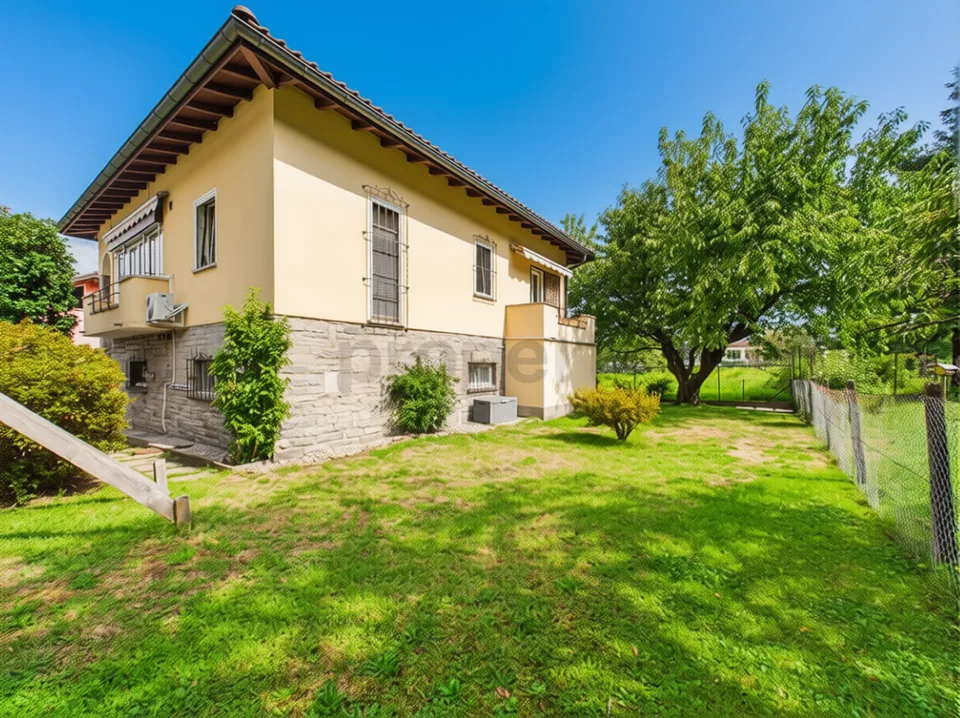 Maison individuelle rénovée en 2018 et 2023 avec grand jardin – photo 13 sur 24