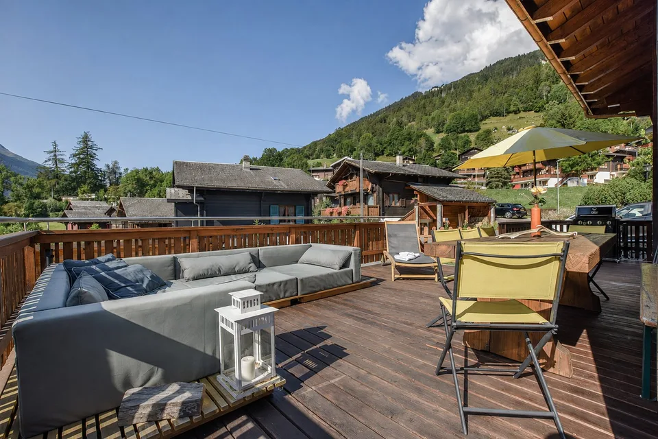 Chalet à Fiesch – Rêve de maison de 7,5 pièces avec panorama montagnard – photo 6 sur 10