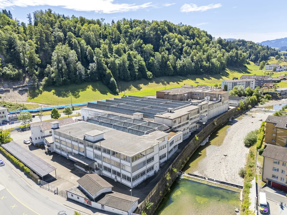 Ihr KMU Betrieb mit Werkstatt, Lager und Büro unter einem Dach vereint – Foto 2 von 13