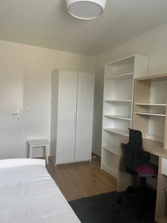WG-Zimmer in Kollbrunn