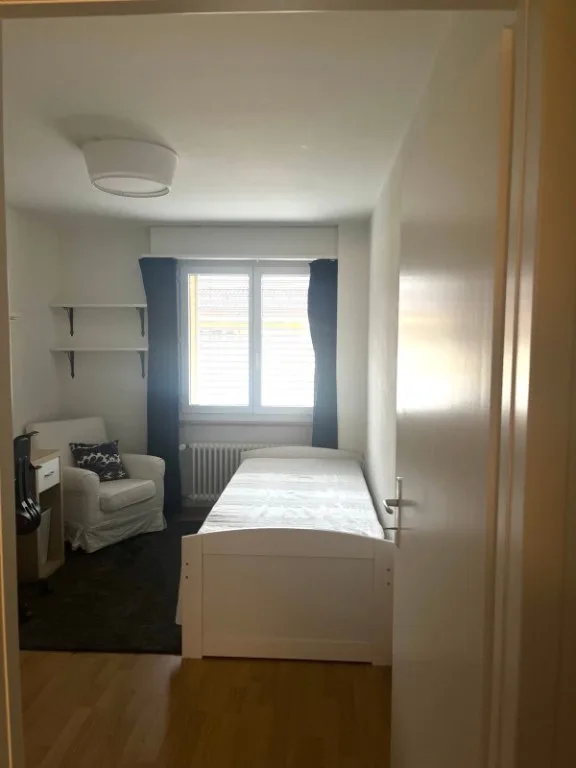 WG-Zimmer in Kollbrunn