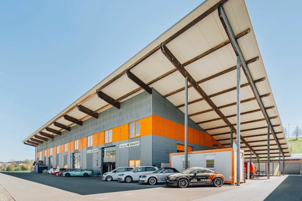 Aree commerciali e produttive polivalenti con grande impianto PV a Rotbach – foto 2 di 24