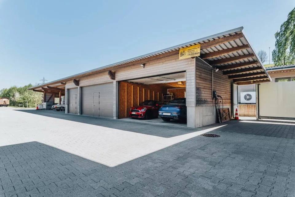 Aree commerciali e produttive polivalenti con grande impianto PV a Rotbach – foto 21 di 24