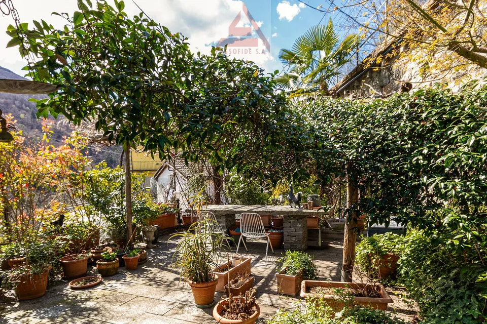 Il calore di una casa autentica / Die Wärme eines authentischen Zuhauses – Foto 5 von 13