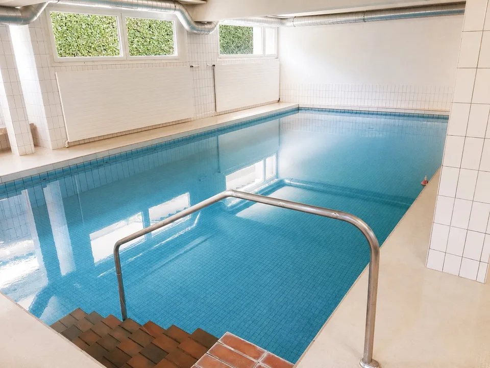 2.5 locali con terrazza, camino e piscina interna – anche residenza secondaria – foto 9 di 13