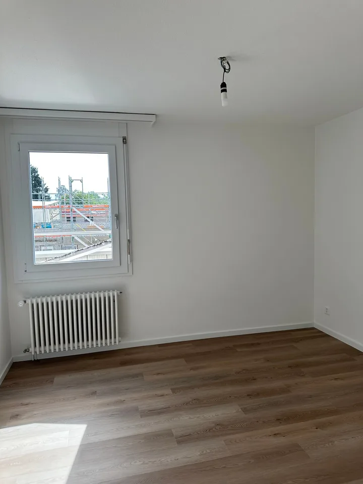 Bright 4.5-room attic apartment in Lucerne – available immediately – photo 3 of 7