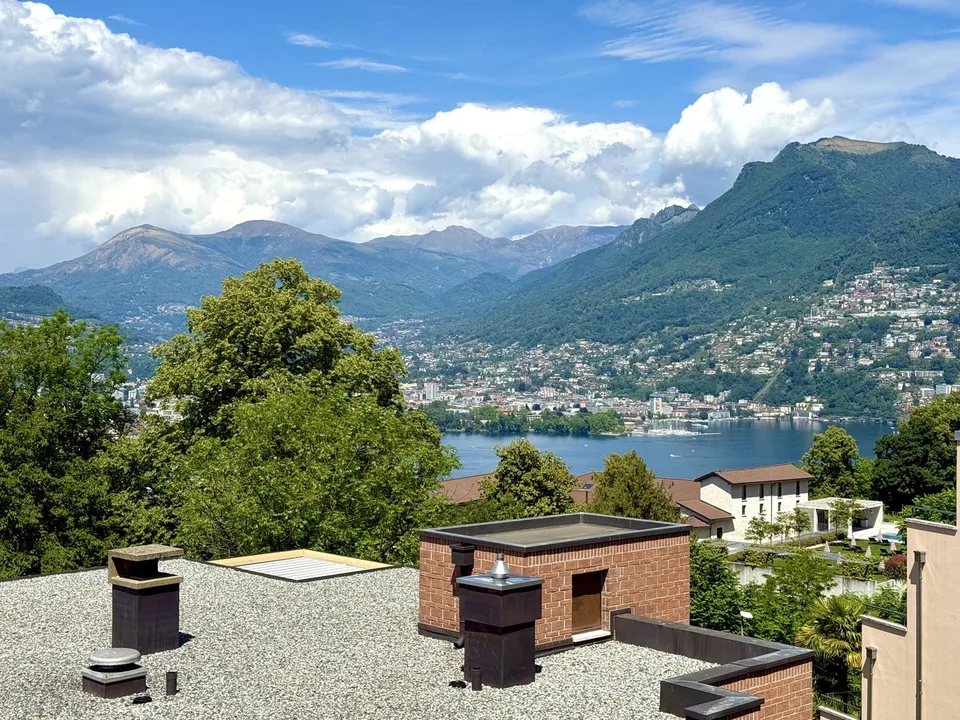Dachgeschoss 5 Zimmer mit Seeblick – Foto 2 von 13