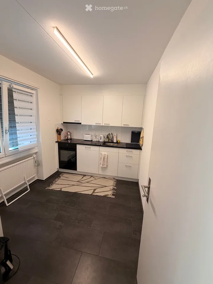 ++WG Zimmer frei++ helle möbilierte Wohnung mit Balkon EG